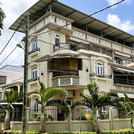Apartment Huz Peer 1